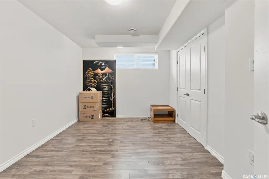242 Pohorecky Street Saskatoon SK S7W 0J3