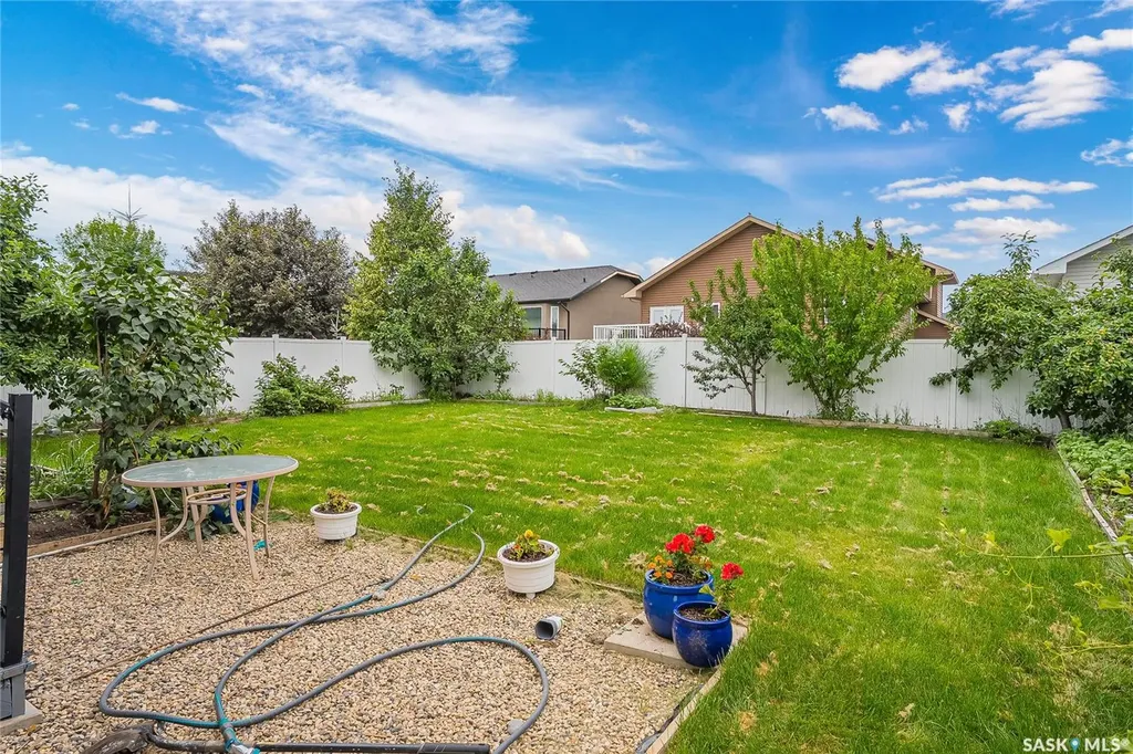242 Pohorecky Street Saskatoon SK S7W 0J3
