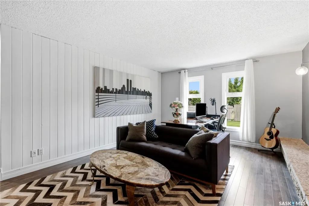 346 Highbury Terrace Saskatoon SK S7H 4X8