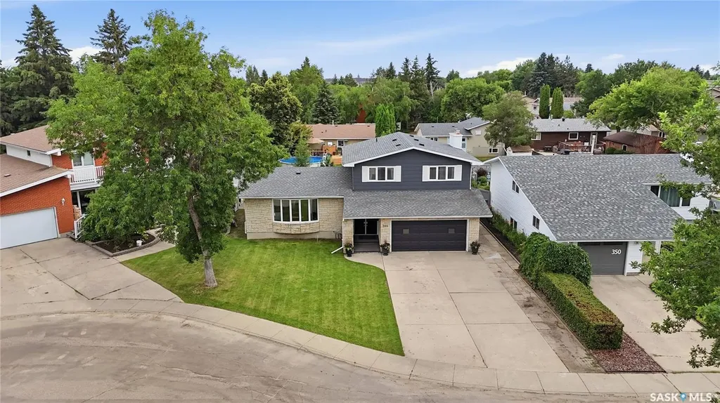 346 Highbury Terrace Saskatoon SK S7H 4X8