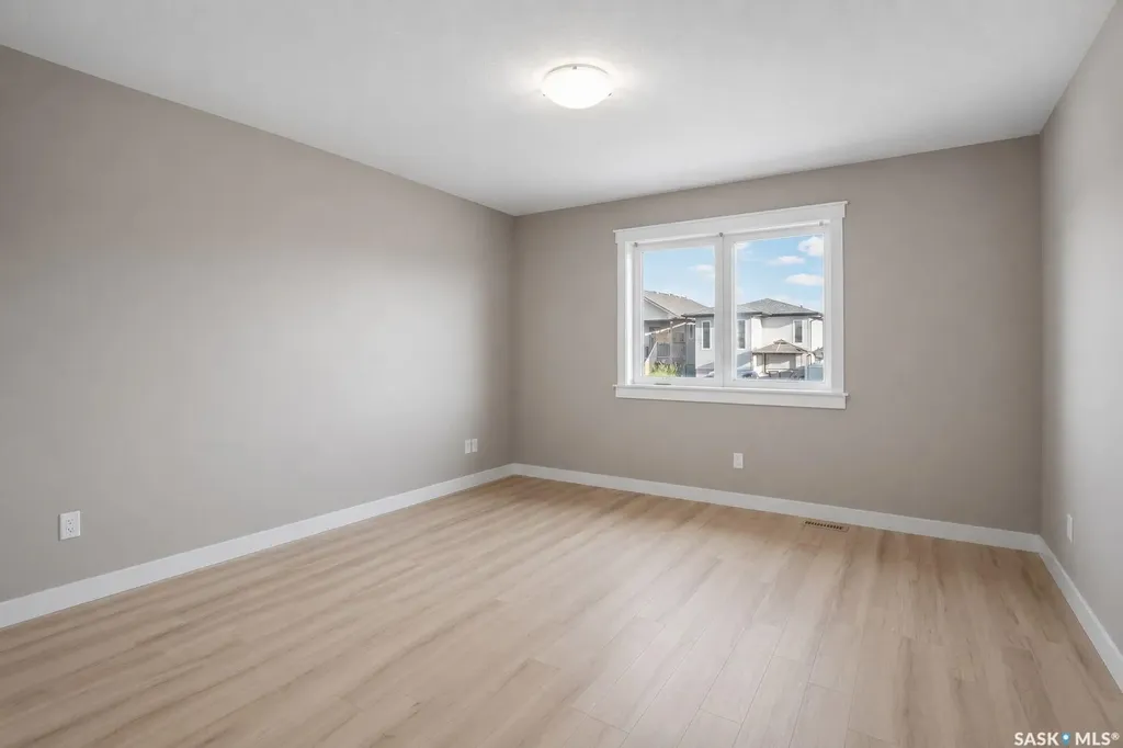 5220 Aerial Crescent Regina SK S4W 0C8