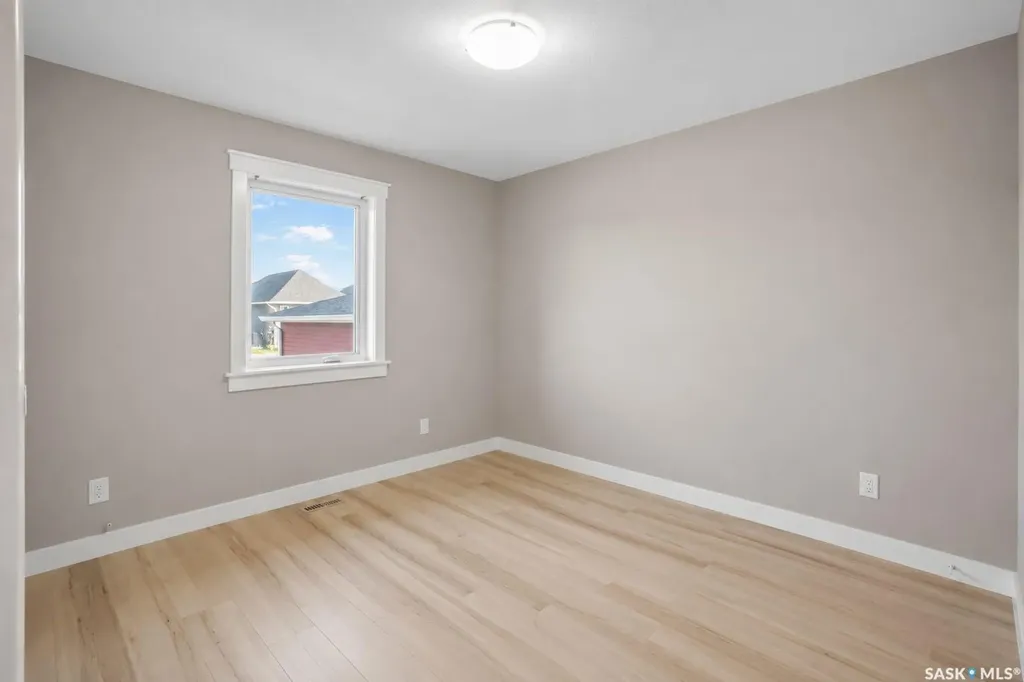 5220 Aerial Crescent Regina SK S4W 0C8