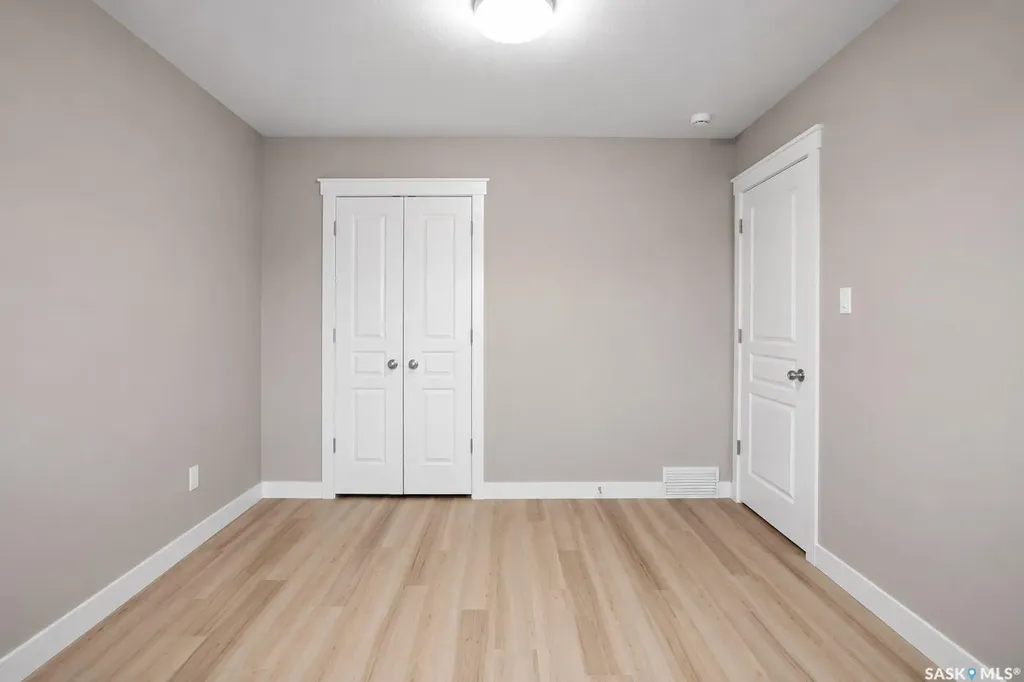 5220 Aerial Crescent Regina SK S4W 0C8