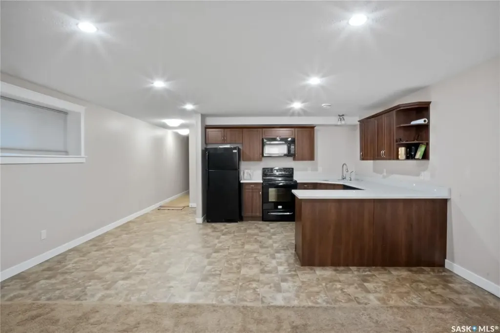5220 Aerial Crescent Regina SK S4W 0C8