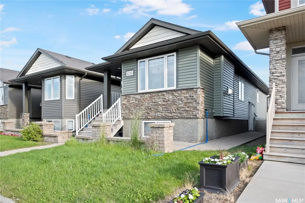 5220 Aerial Crescent Regina SK S4W 0C8