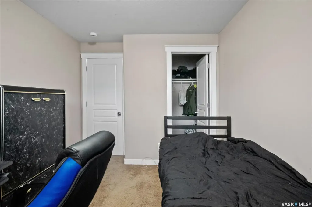 5220 Aerial Crescent Regina SK S4W 0C8