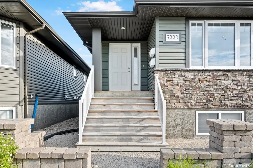 5220 Aerial Crescent Regina SK S4W 0C8