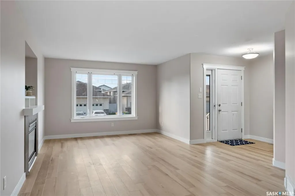 5220 Aerial Crescent Regina SK S4W 0C8