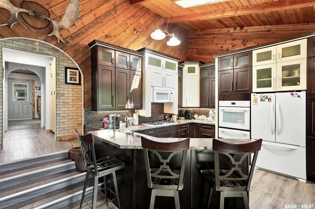 5205 Lake Address Wakaw Lake SK S0K 4P0