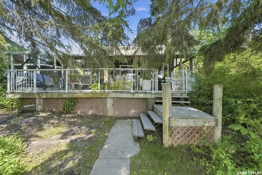 5205 Lake Address Wakaw Lake SK S0K 4P0