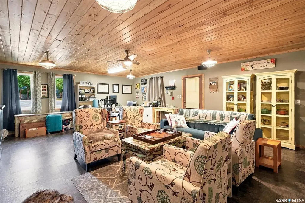 5205 Lake Address Wakaw Lake SK S0K 4P0