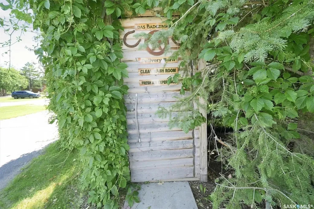5205 Lake Address Wakaw Lake SK S0K 4P0