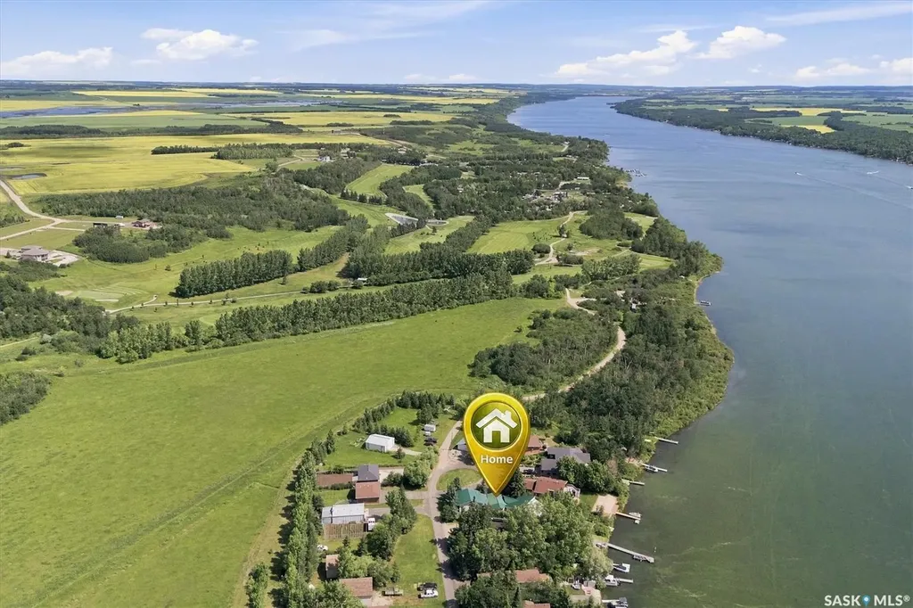 5205 Lake Address Wakaw Lake SK S0K 4P0