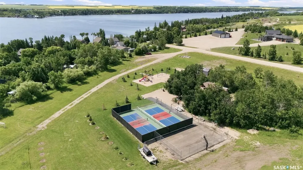 5205 Lake Address Wakaw Lake SK S0K 4P0