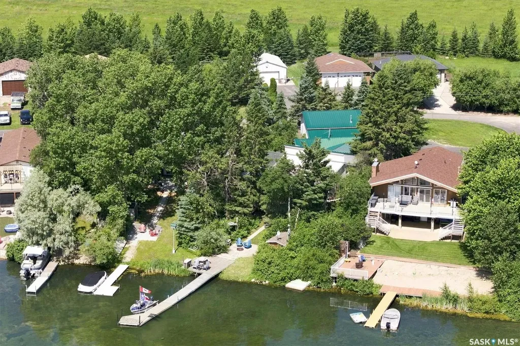 5205 Lake Address Wakaw Lake SK S0K 4P0
