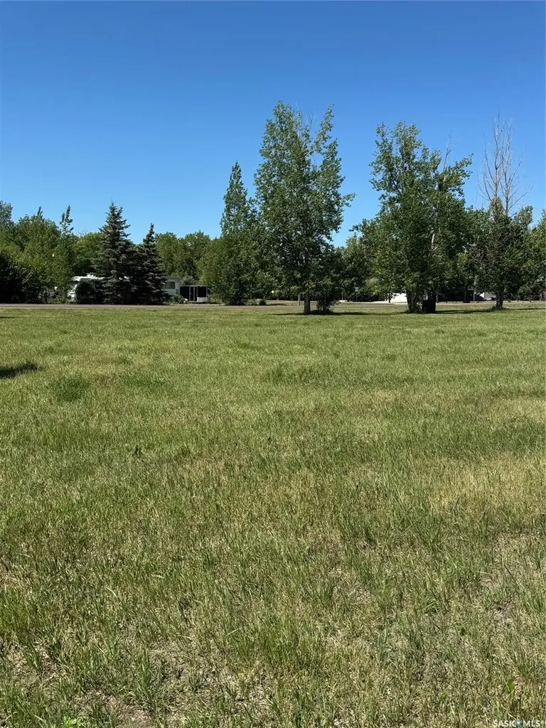 6 Marina Drive Island View SK S0G 1C0