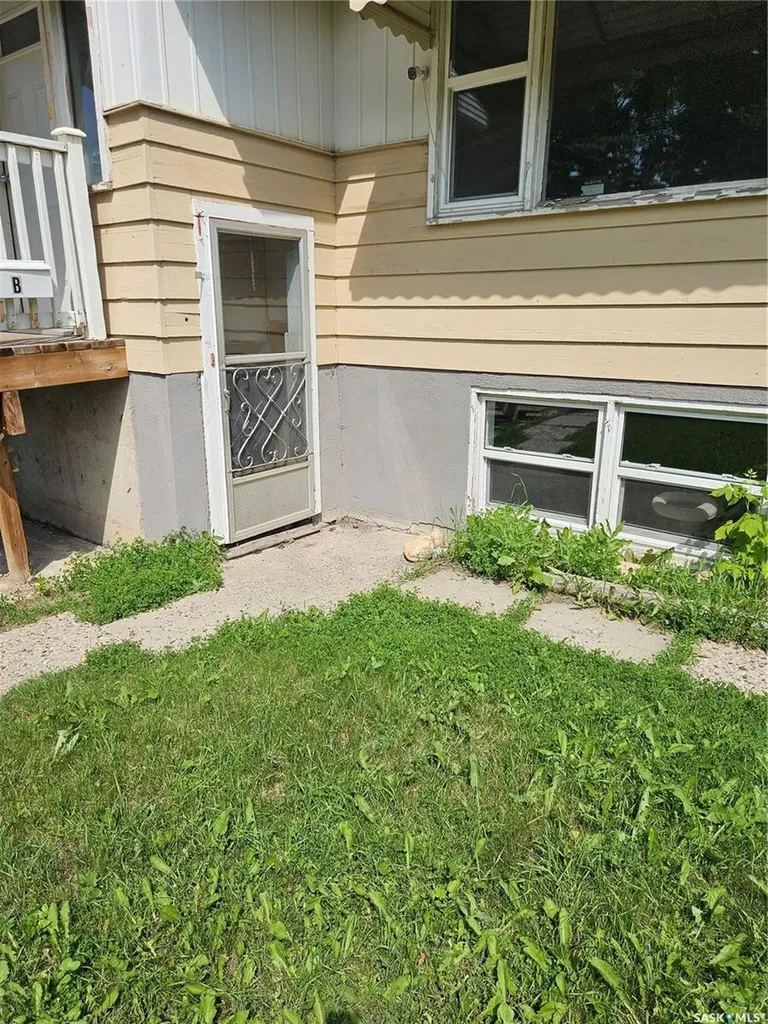 1415 Bond Street Regina SK S4N 1X2