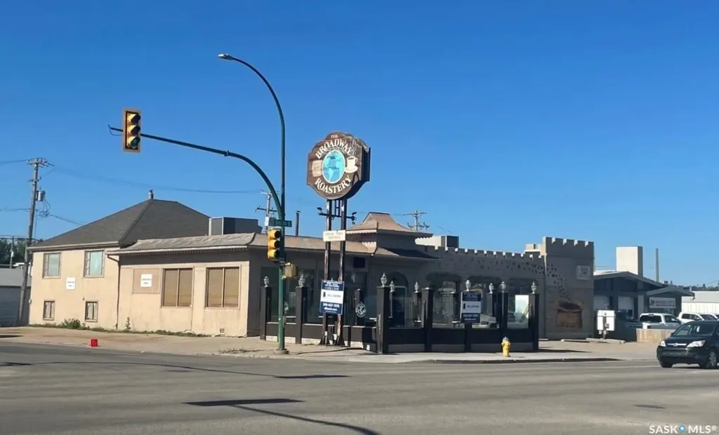 2318 8th Street E Saskatoon SK S7H 0V5