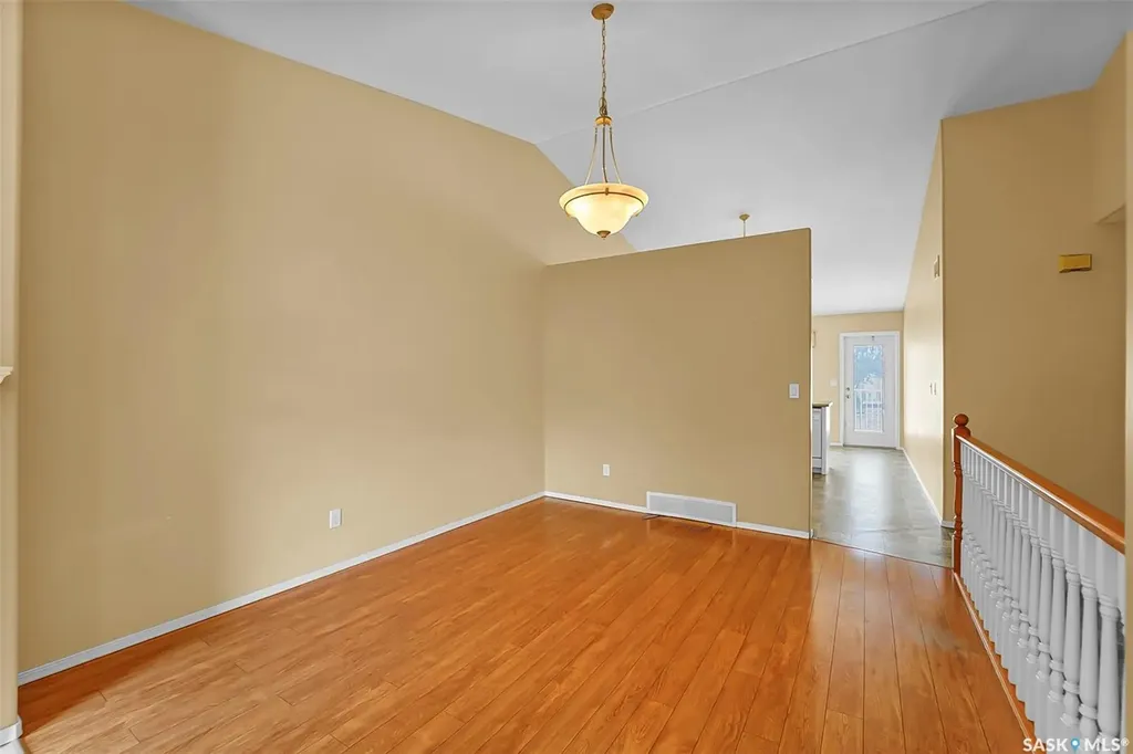 835 Heritage Green Saskatoon SK S7H 5S5