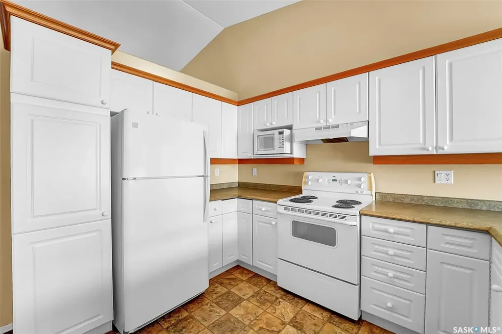 835 Heritage Green Saskatoon SK S7H 5S5