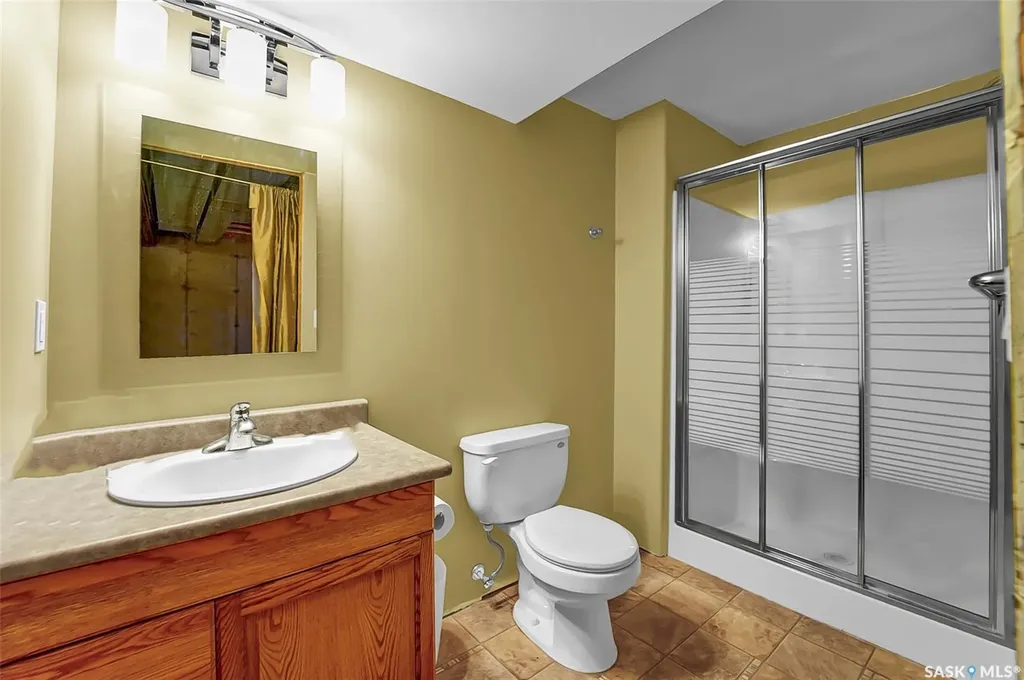 835 Heritage Green Saskatoon SK S7H 5S5