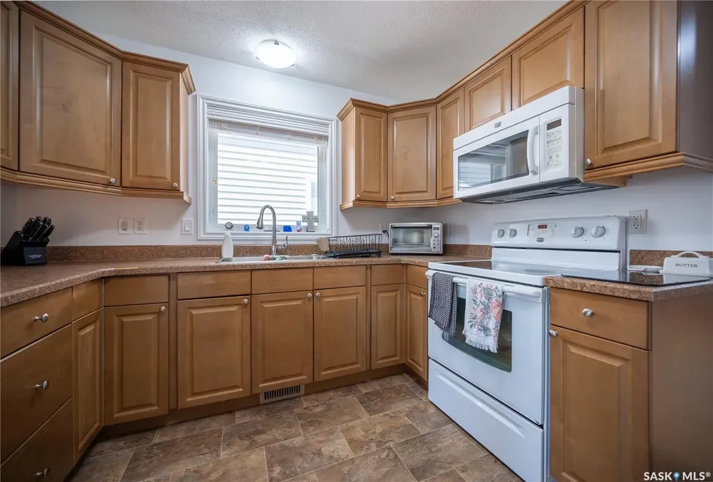 117 Good Spirit Crescent Yorkton SK S3N 2W8