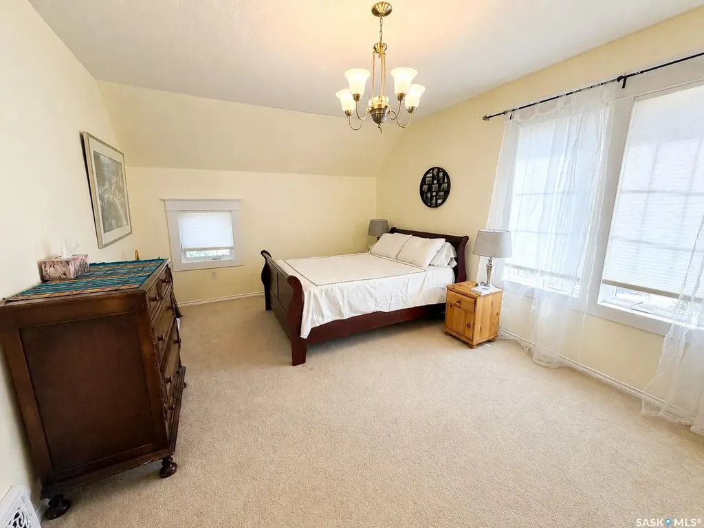 205 3rd Avenue Harris SK S0L 1K0
