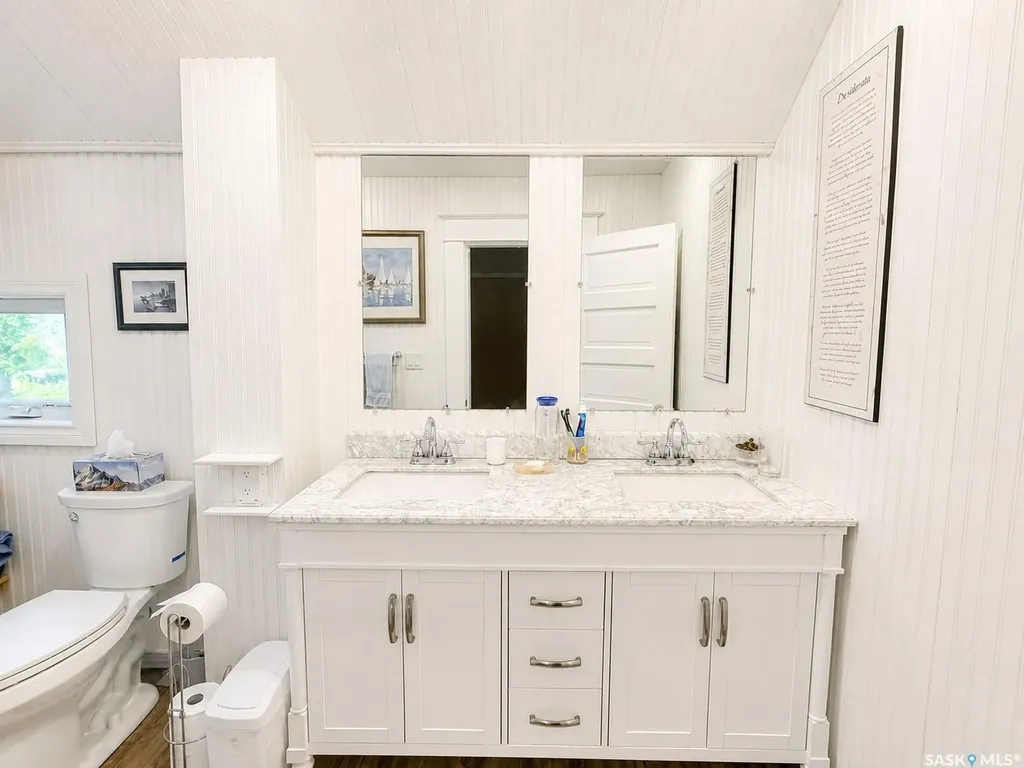 205 3rd Avenue Harris SK S0L 1K0