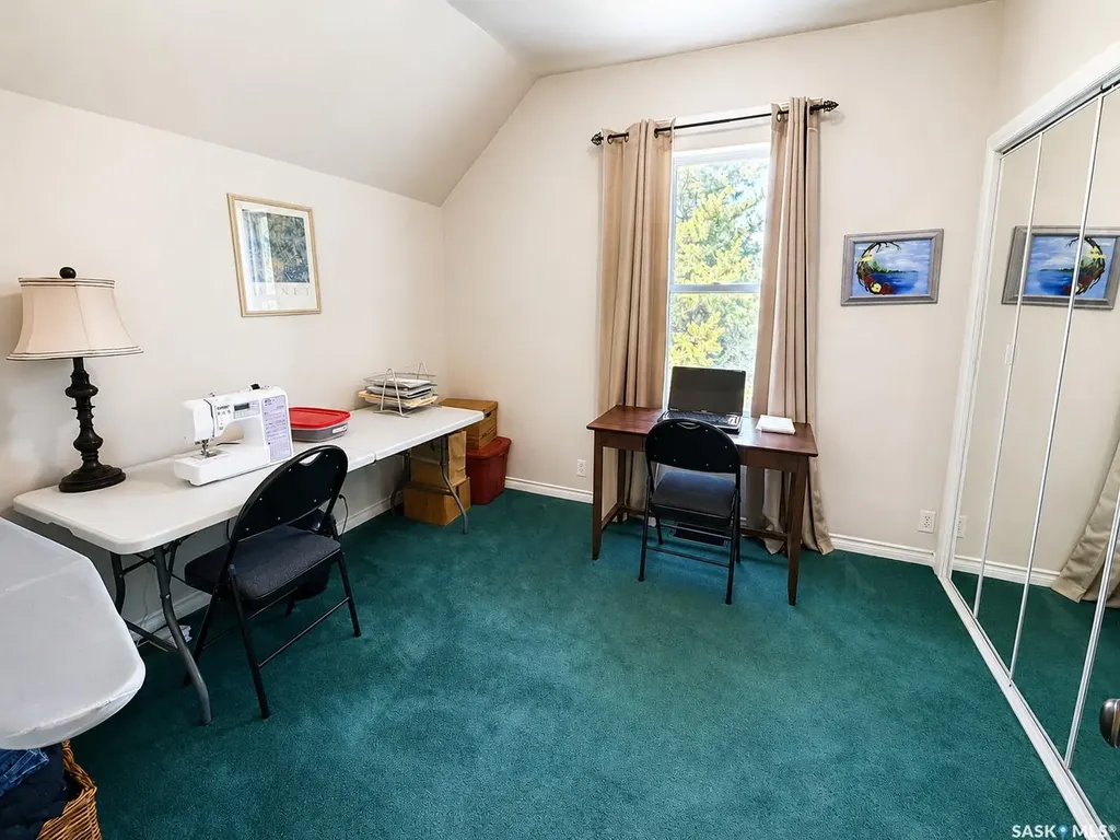 205 3rd Avenue Harris SK S0L 1K0