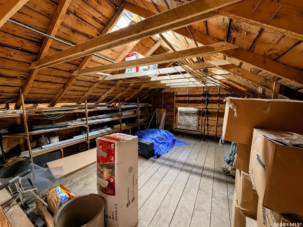 205 3rd Avenue Harris SK S0L 1K0