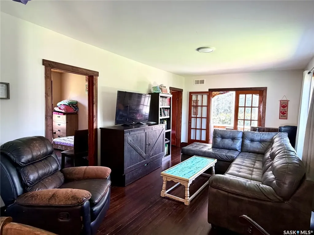 402 4th Street Medstead SK S0M 1W0
