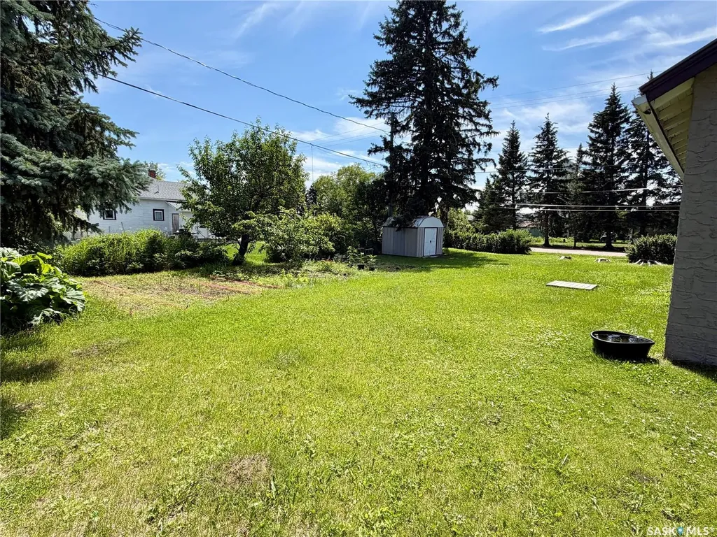 402 4th Street Medstead SK S0M 1W0
