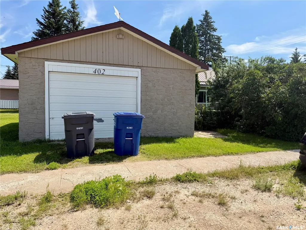 402 4th Street Medstead SK S0M 1W0