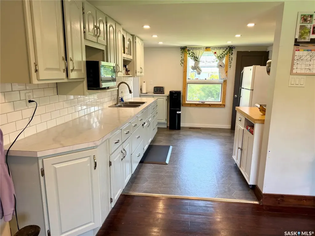 402 4th Street Medstead SK S0M 1W0