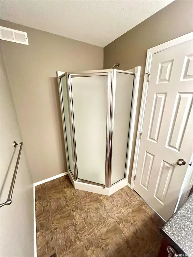 630 1st Avenue N Martensville SK S0K 2T2