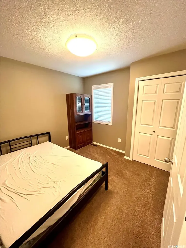 630 1st Avenue N Martensville SK S0K 2T2