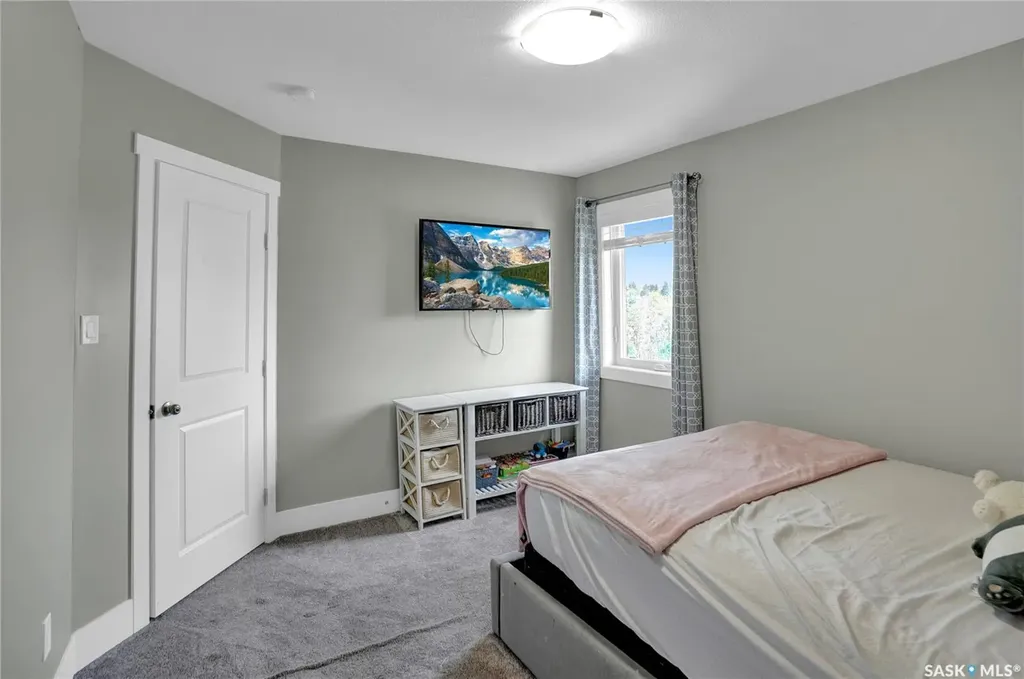 1049 Maplewood Drive Moose Jaw SK S6J 0B6