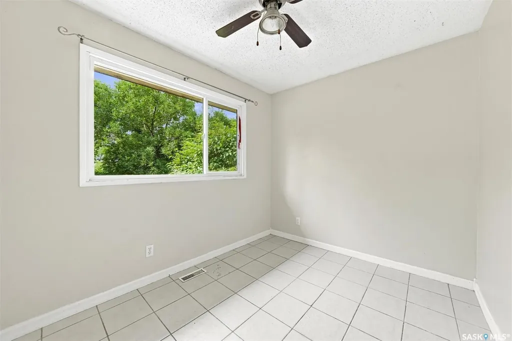 3933 Centennial Drive Saskatoon SK S7L 5T3