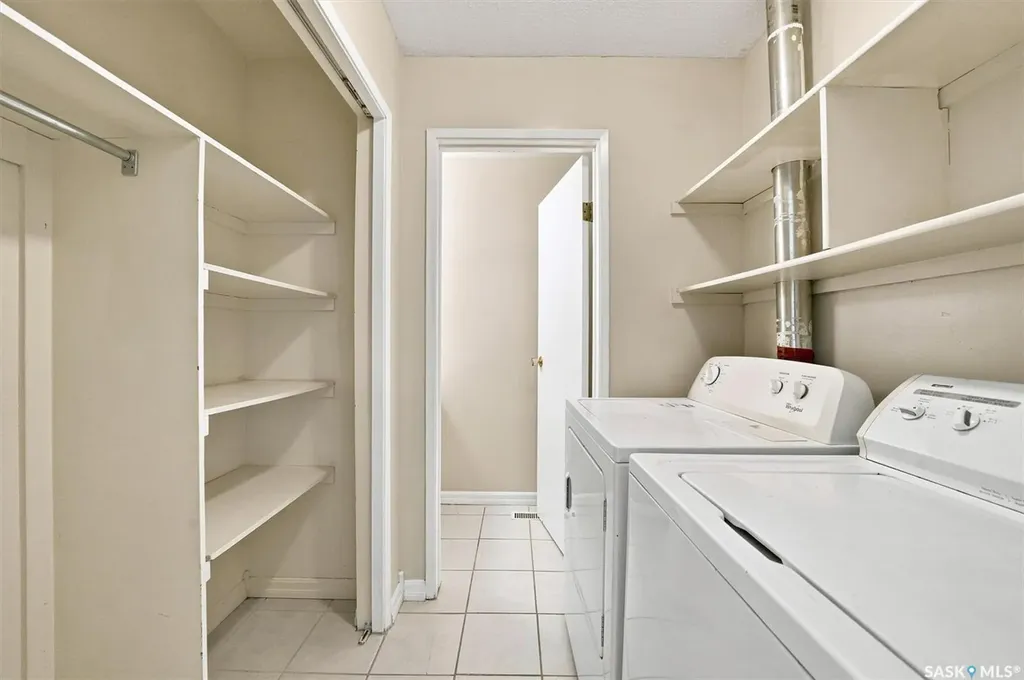 3933 Centennial Drive Saskatoon SK S7L 5T3