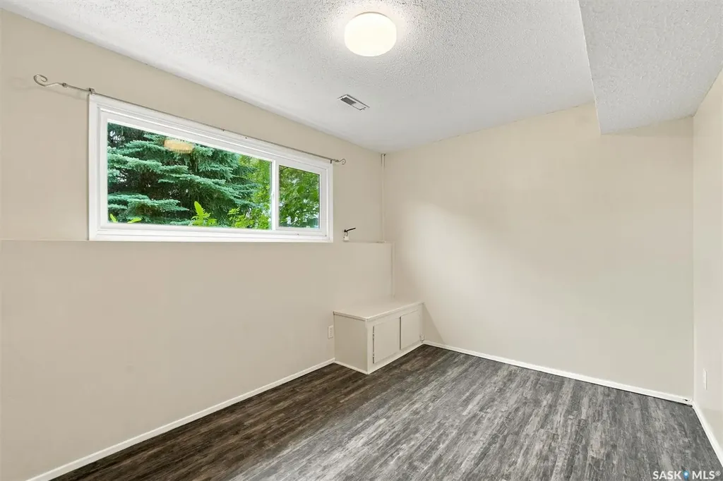 3933 Centennial Drive Saskatoon SK S7L 5T3