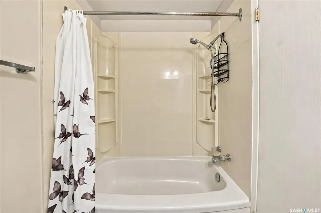 3933 Centennial Drive Saskatoon SK S7L 5T3