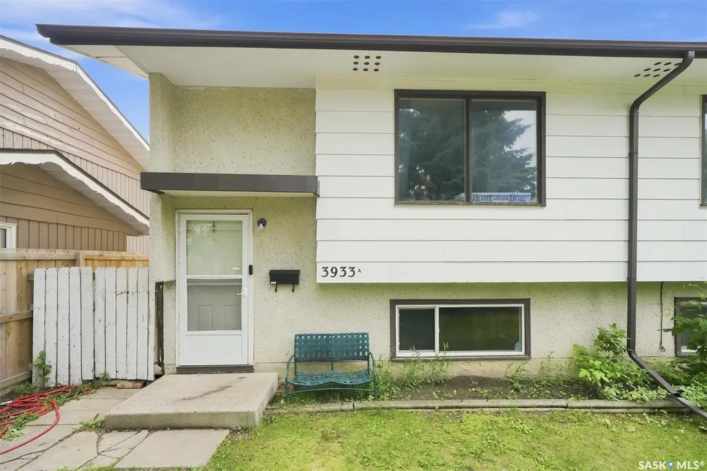 3933 Centennial Drive Saskatoon SK S7L 5T3