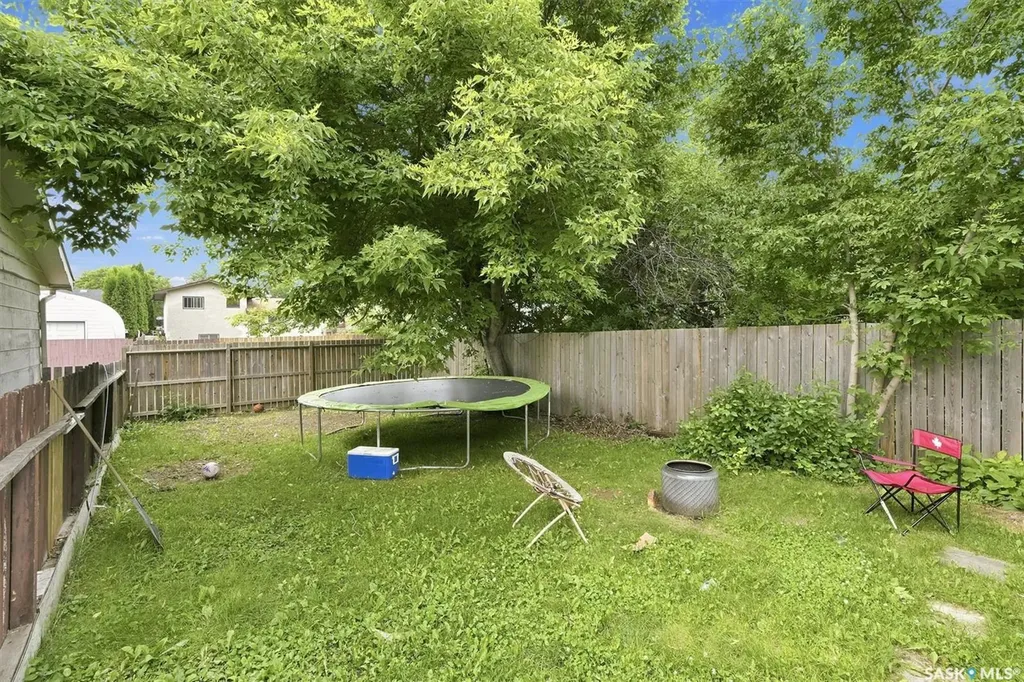 3933 Centennial Drive Saskatoon SK S7L 5T3
