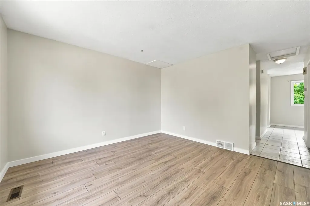 3933 Centennial Drive Saskatoon SK S7L 5T3
