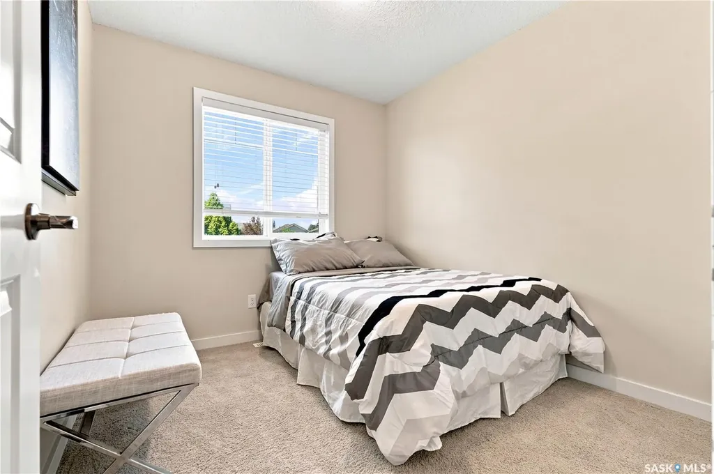 135 Ashworth Crescent Saskatoon SK S7T 0N1