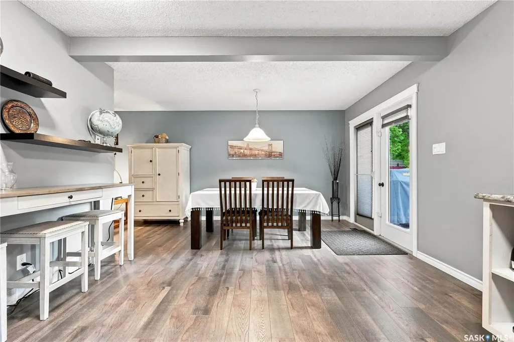 242 Candle Crescent Saskatoon SK S7K 5A4
