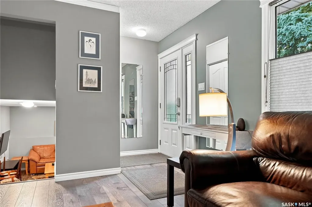 242 Candle Crescent Saskatoon SK S7K 5A4