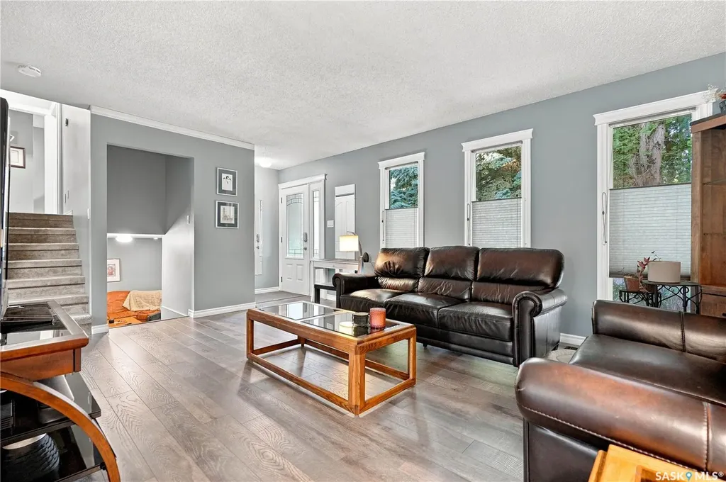 242 Candle Crescent Saskatoon SK S7K 5A4