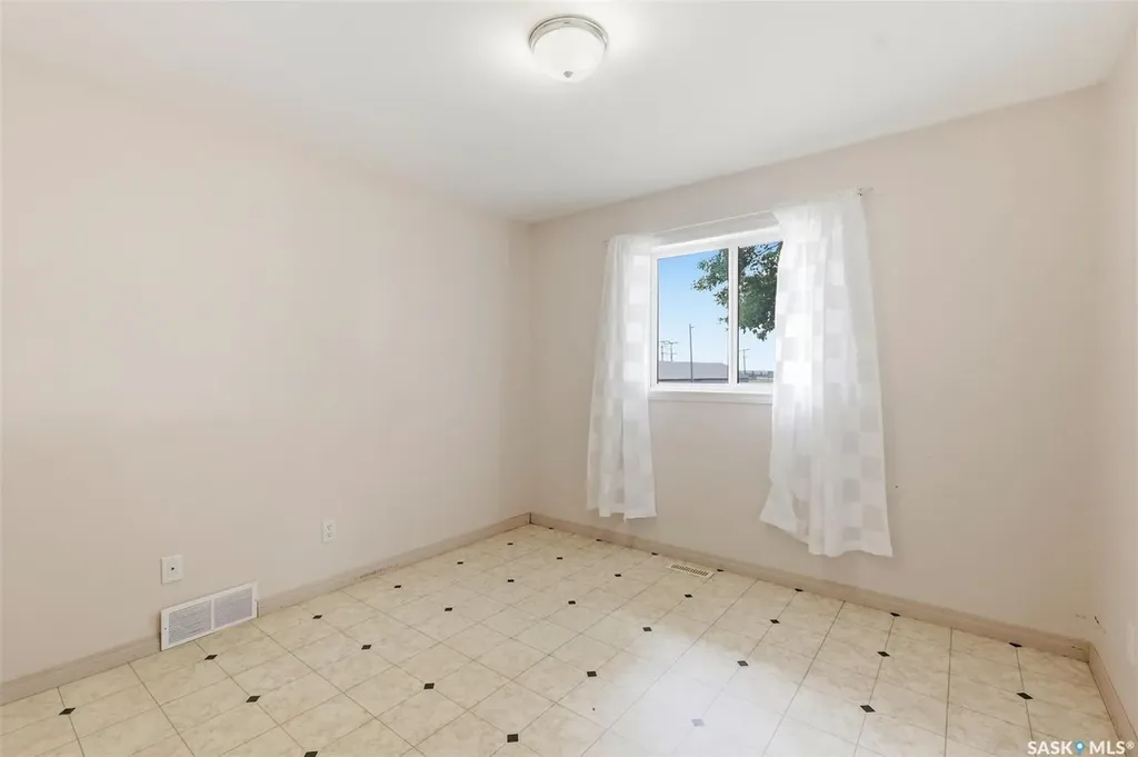 114 First Avenue W Vanscoy SK S0L 3J0