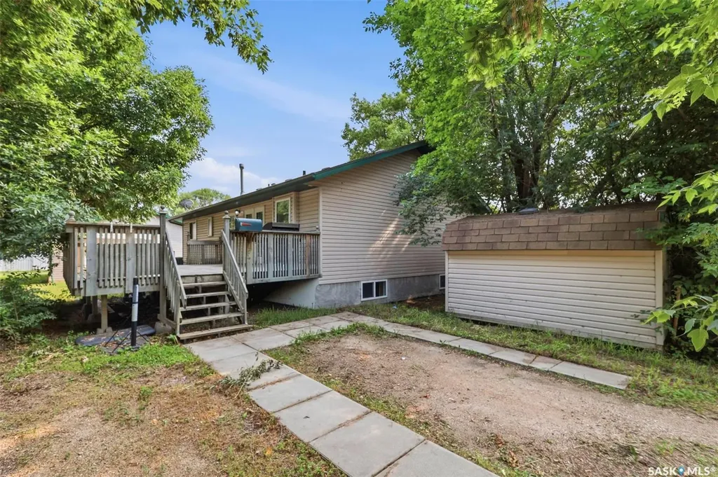 114 First Avenue W Vanscoy SK S0L 3J0